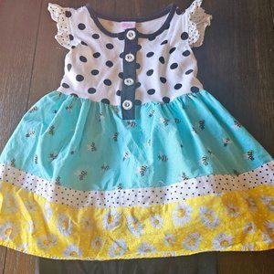 Ricrac & Ruffles Bee Short Set